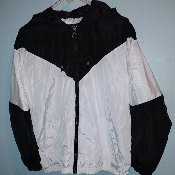 Black & White Windbreaker Jacket - Picture 5 of 11